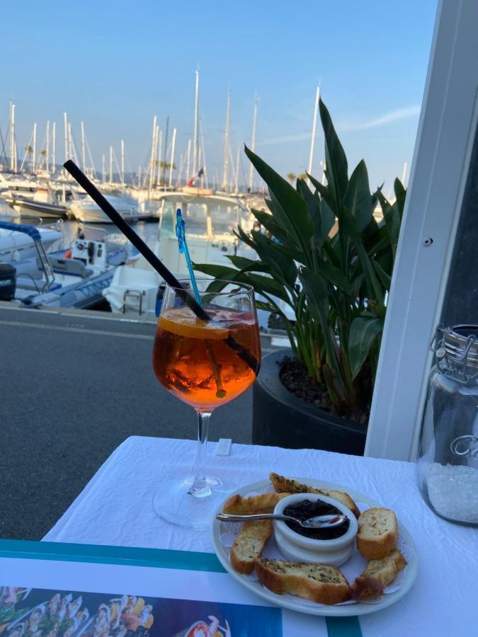 Studio 150 M De Plage Golfe De Saint-Tropez Cavalaire-sur-Mer Eksteriør bilde